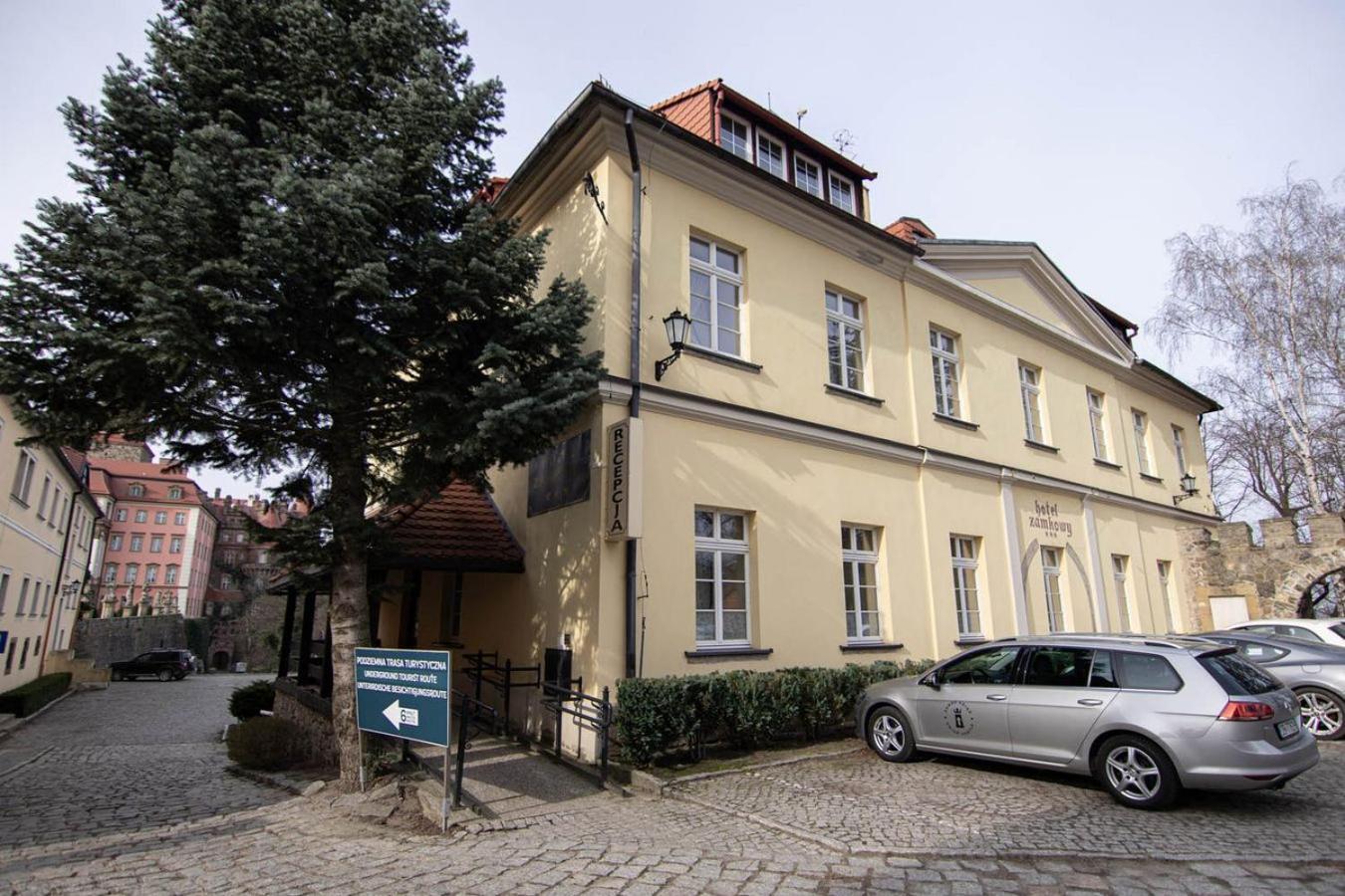 Hotel Zamkowy Walbrzych Exterior photo